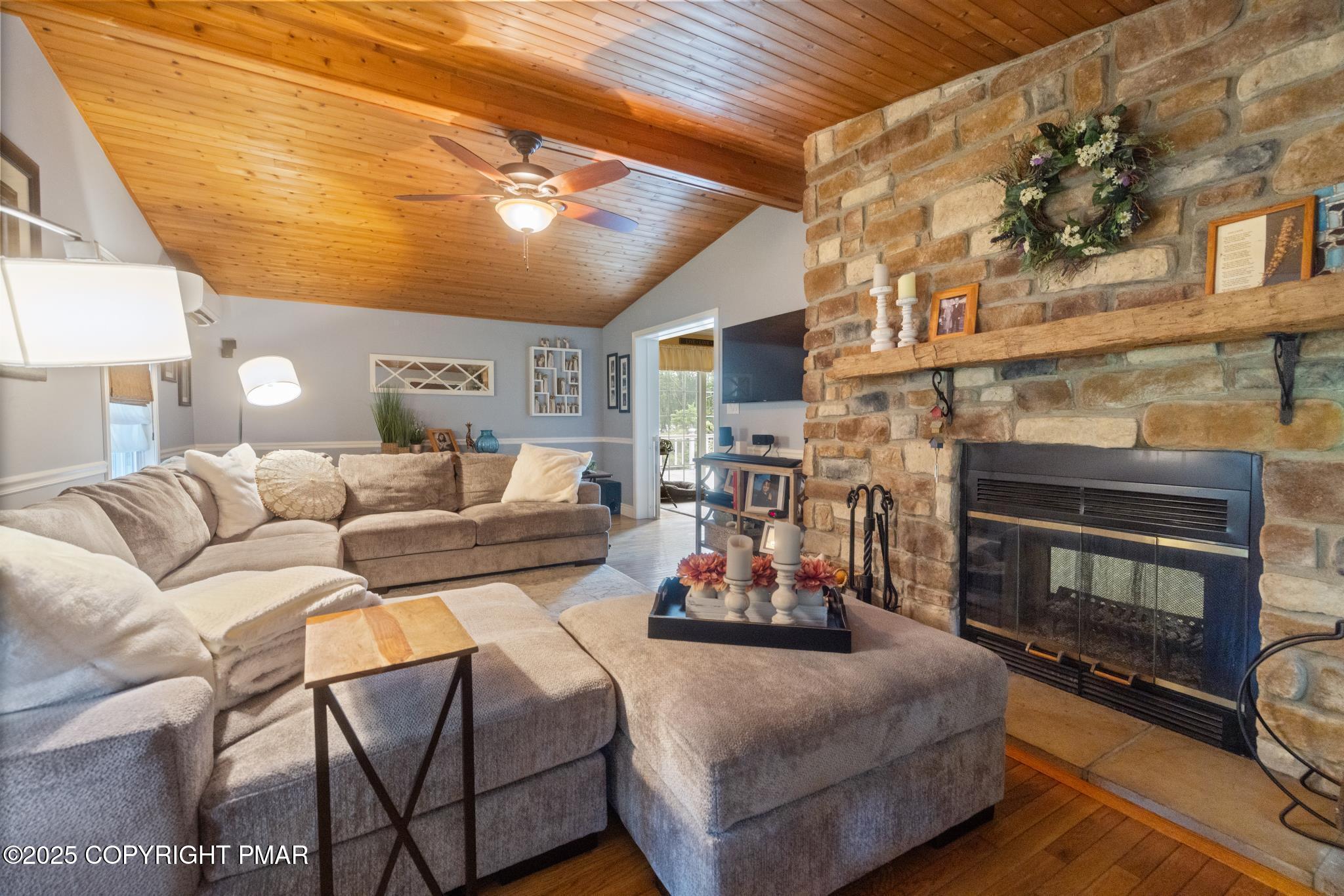 219 Matterhorn dr Drive