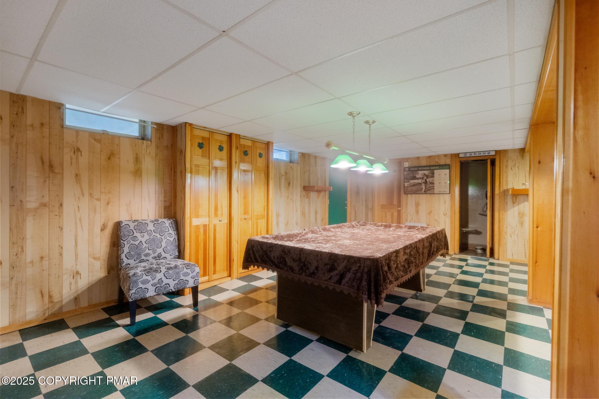 219 Matterhorn dr Drive