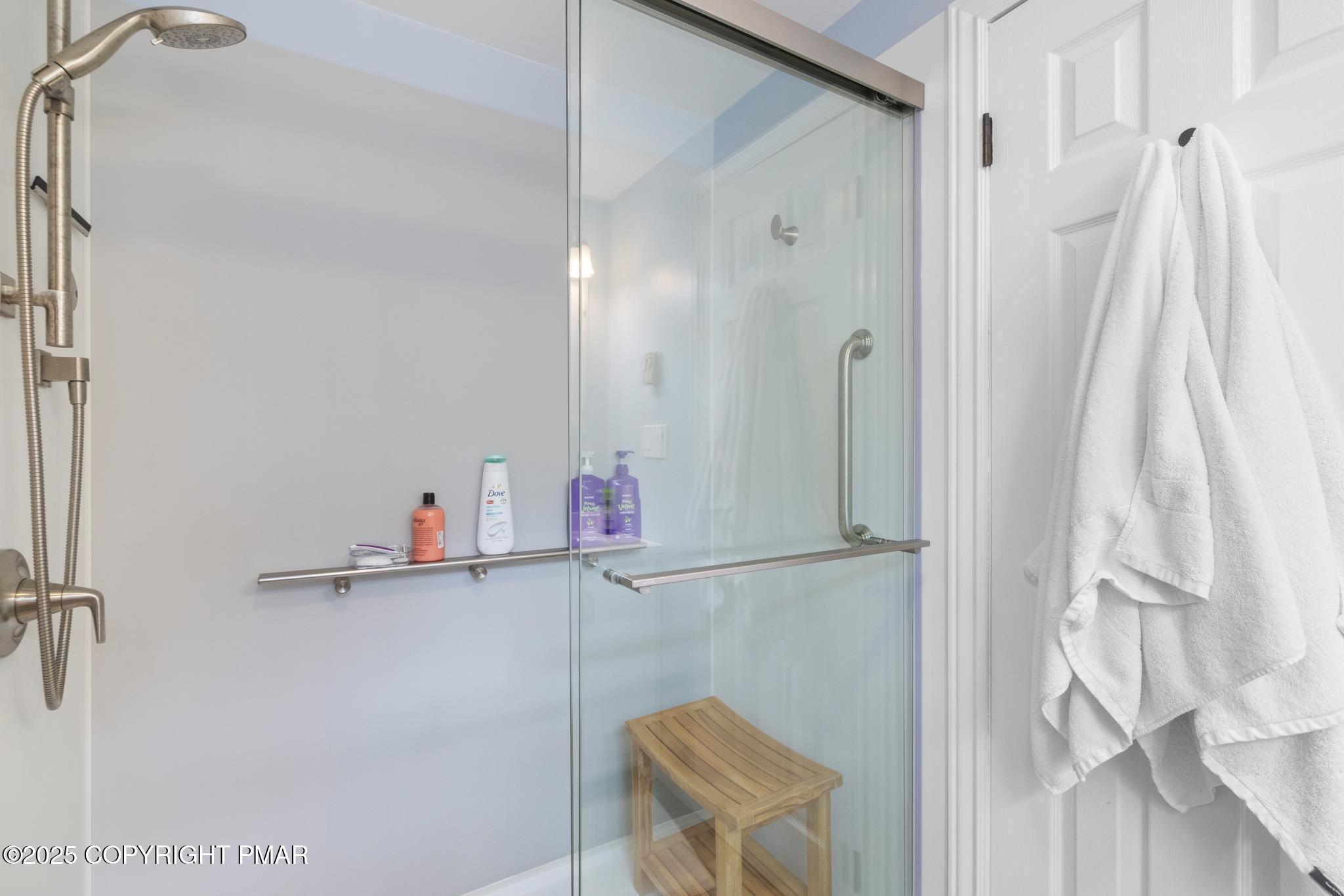 219 Matterhorn dr Drive