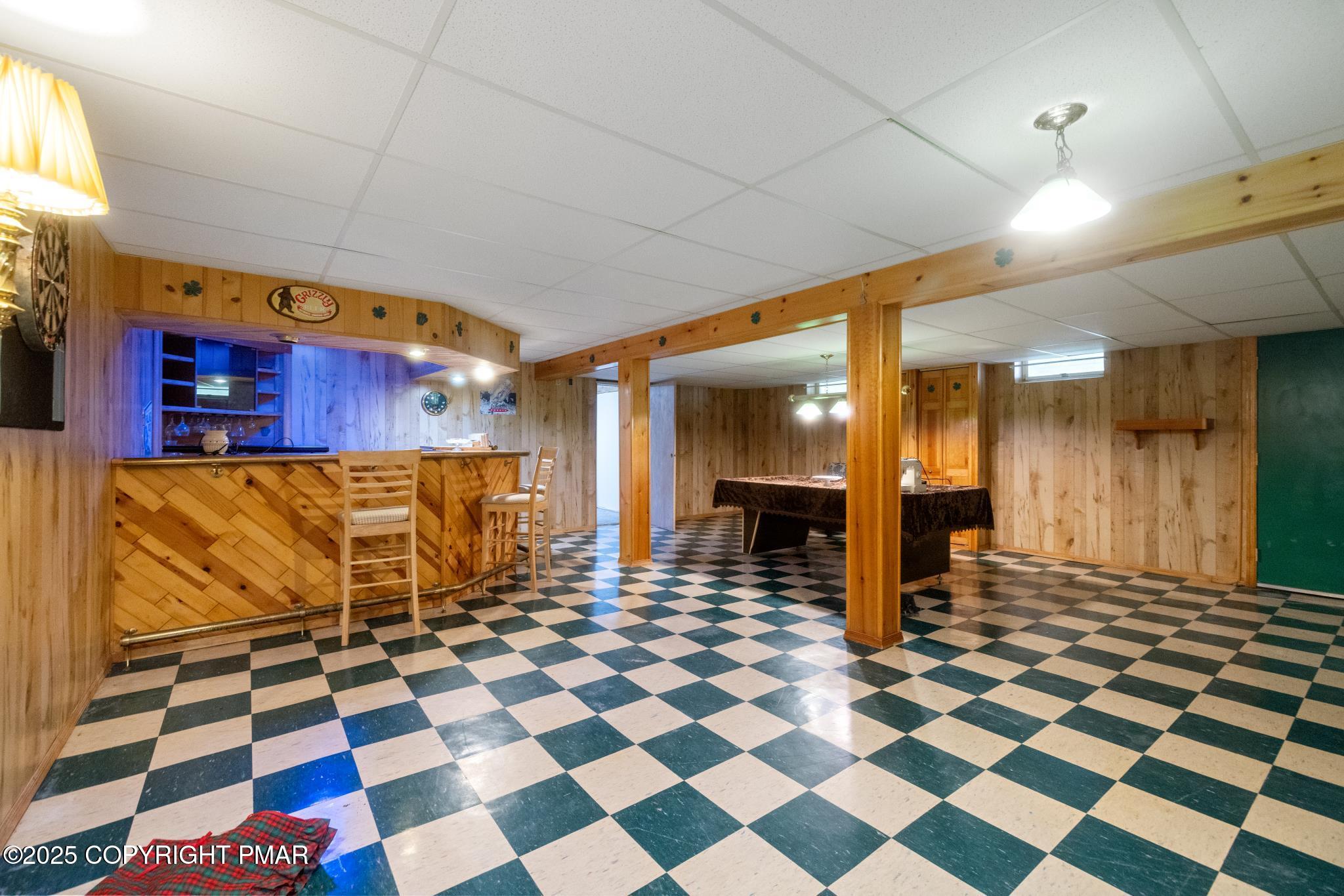 219 Matterhorn dr Drive