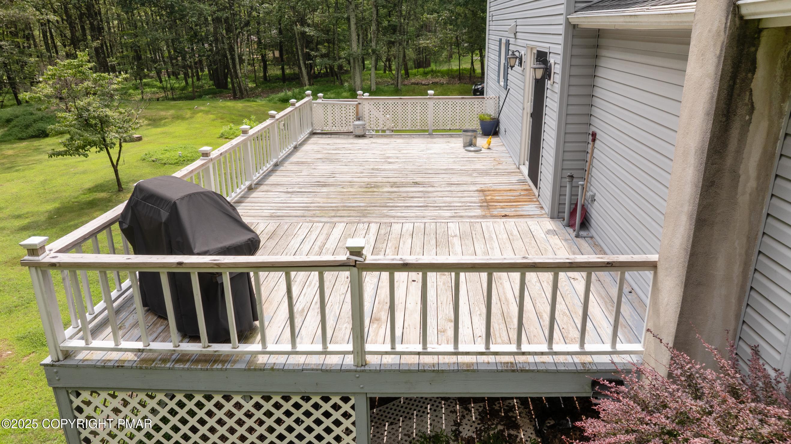 219 Matterhorn dr Drive