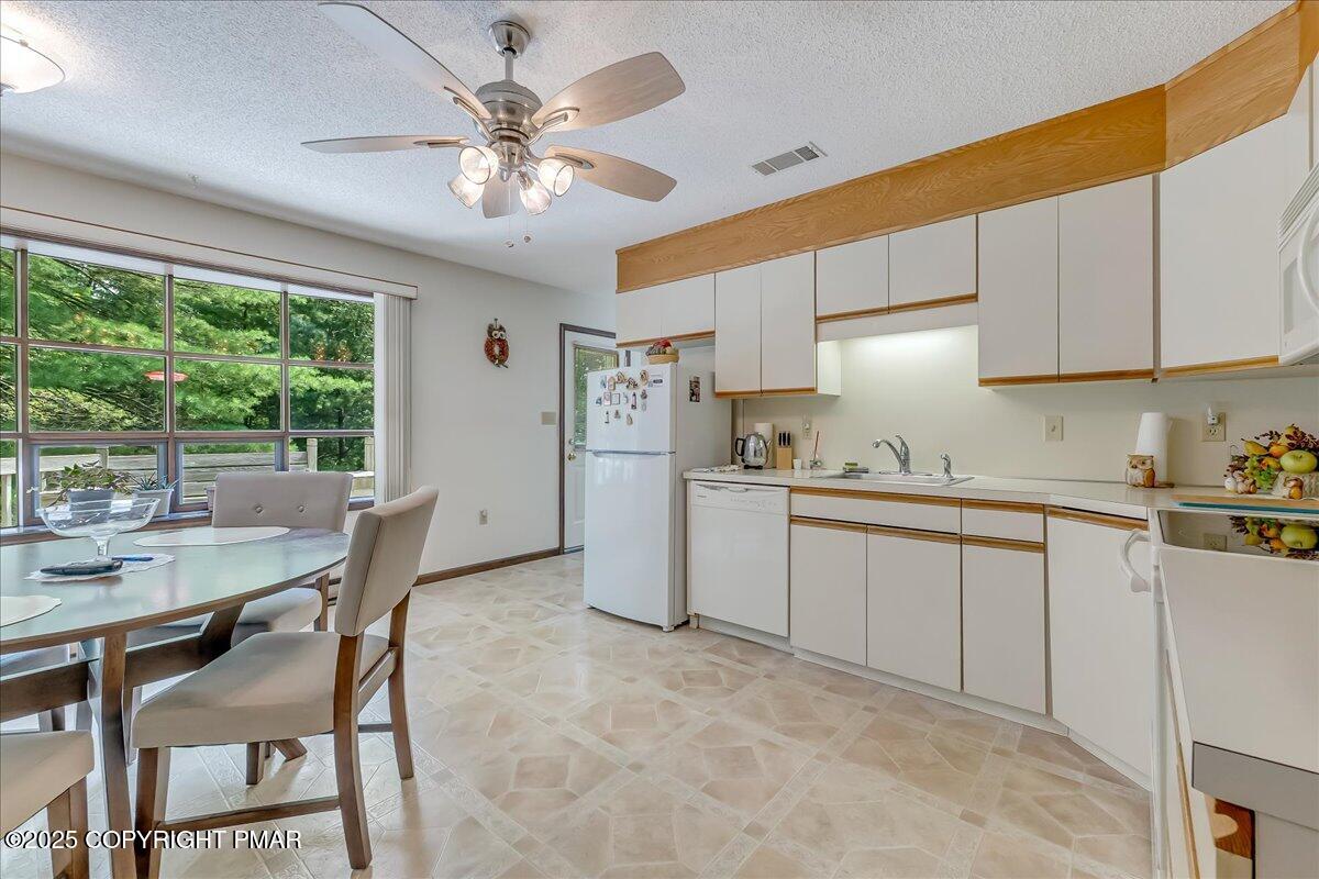 2171 White Pine Drive
