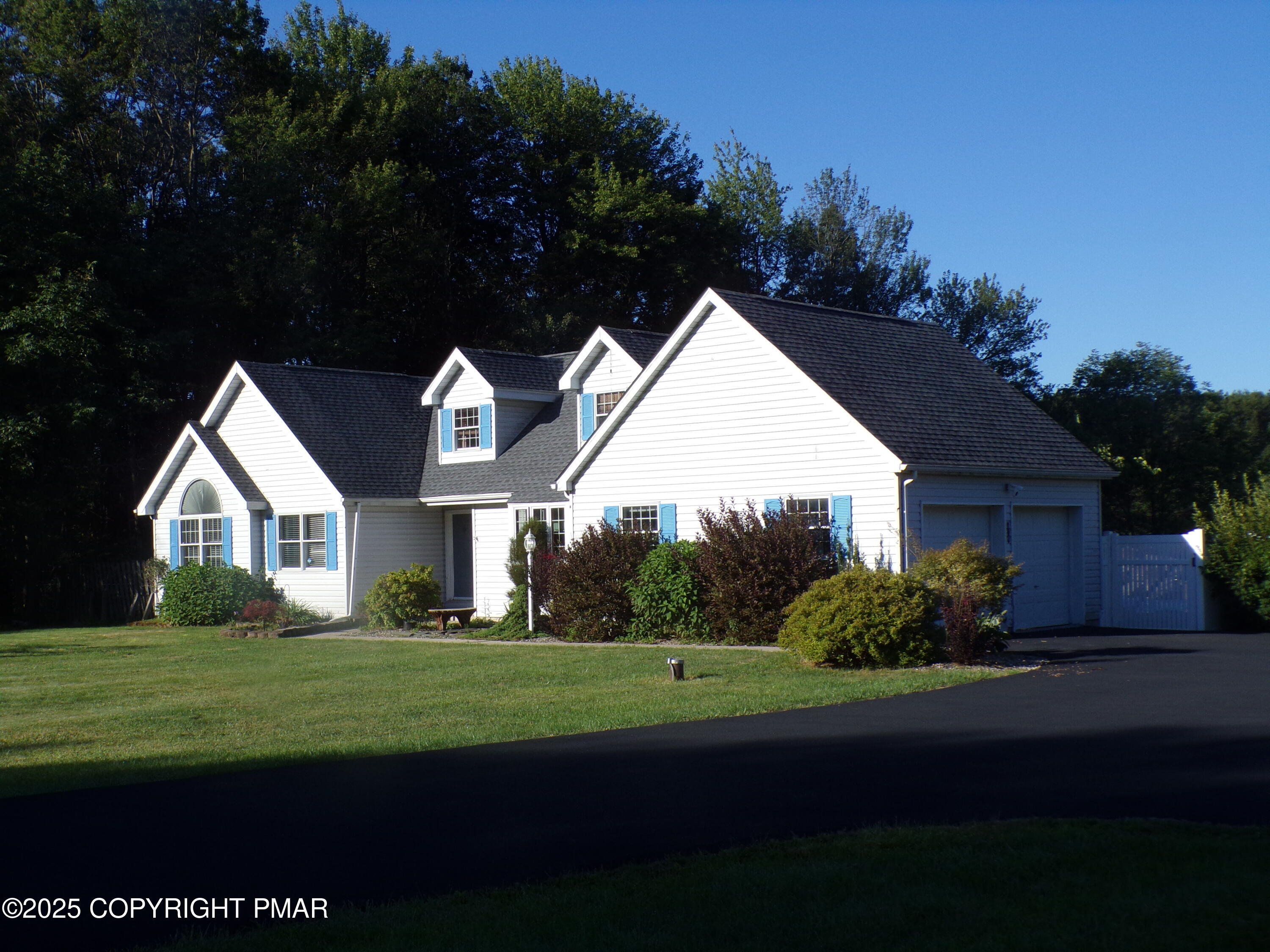 216 Saturn Drive