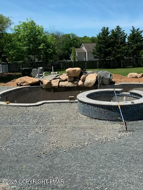 216 Saturn Drive