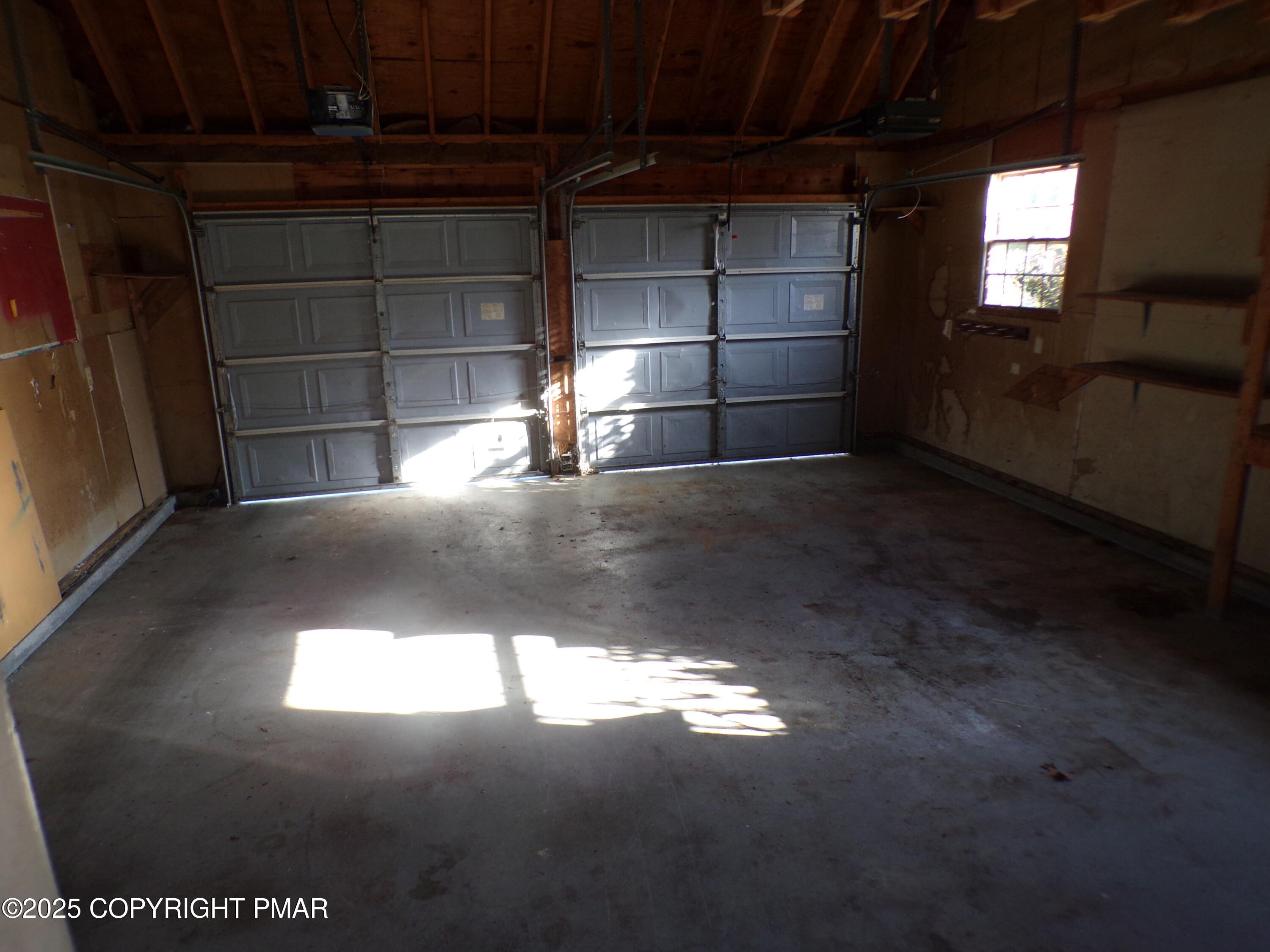 216 Saturn Drive