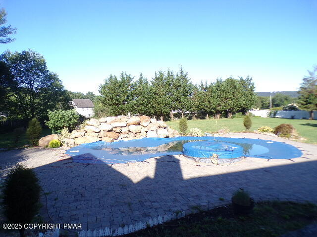216 Saturn Drive