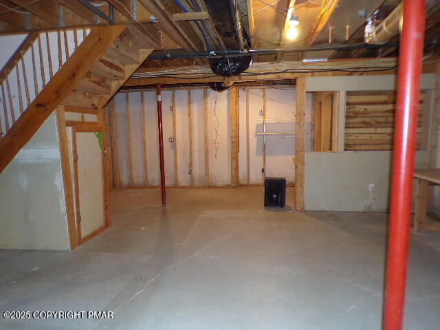 216 Saturn Drive
