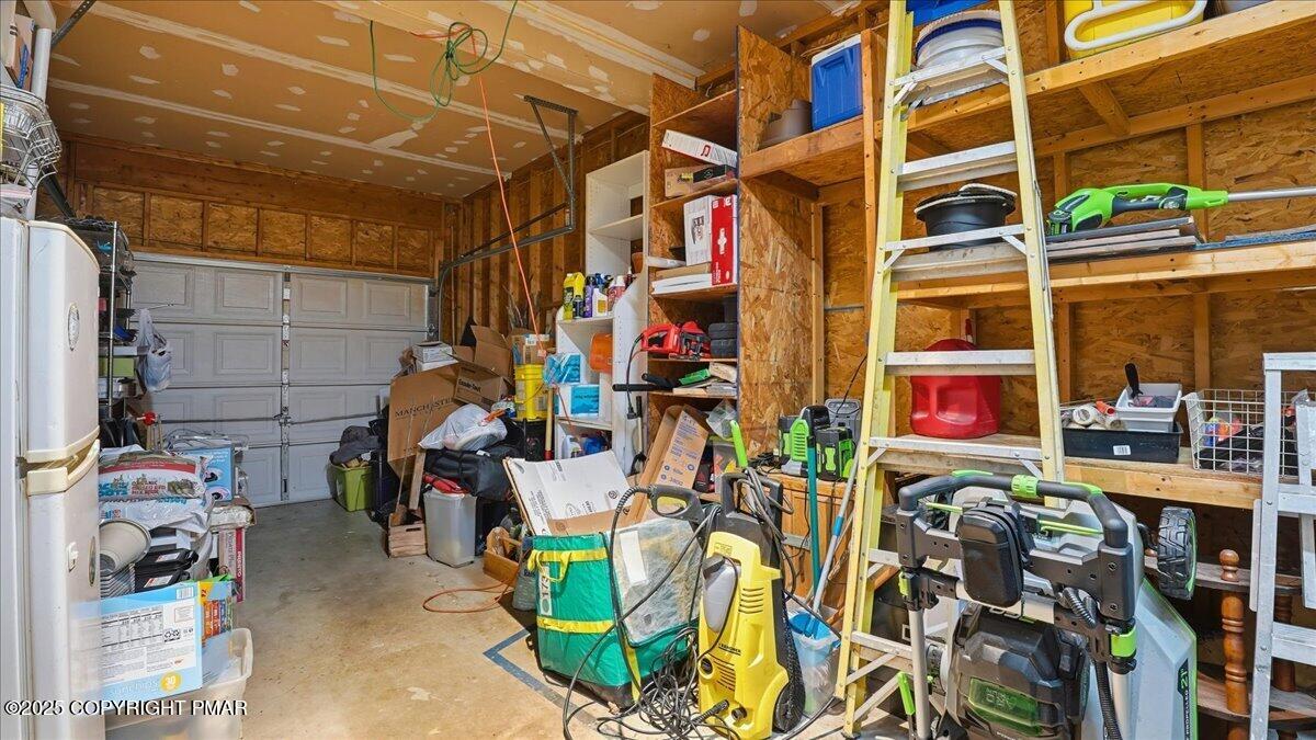 117 Summit Drive, Stroudsburg