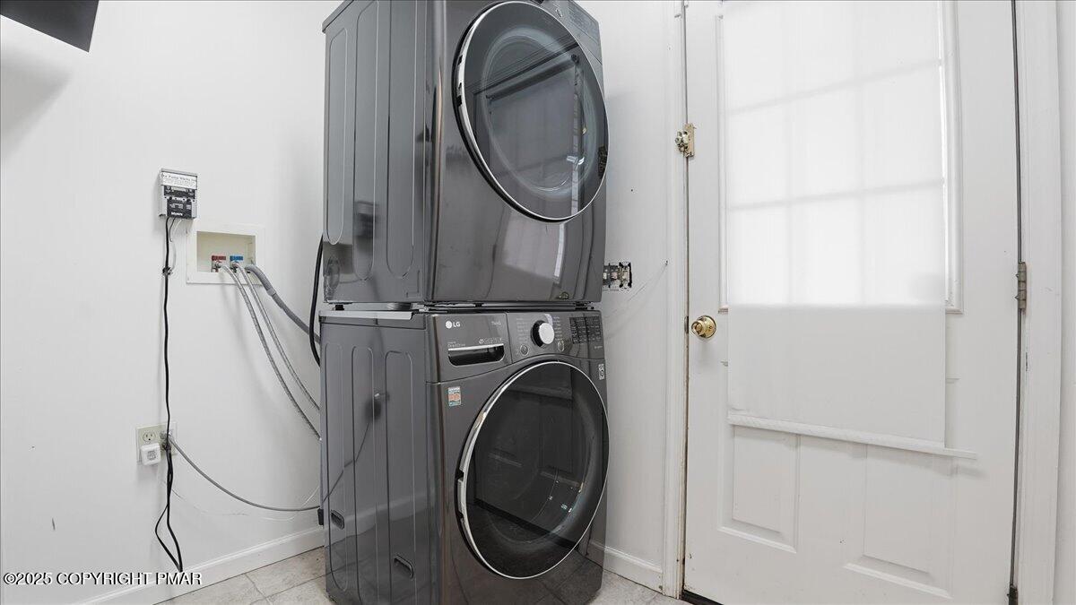 135 Spruce Run Drive