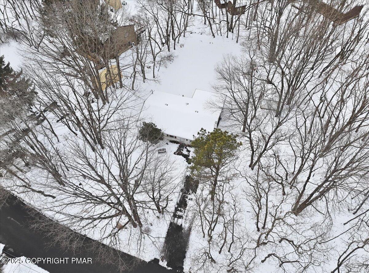 183 Crescent Way Way