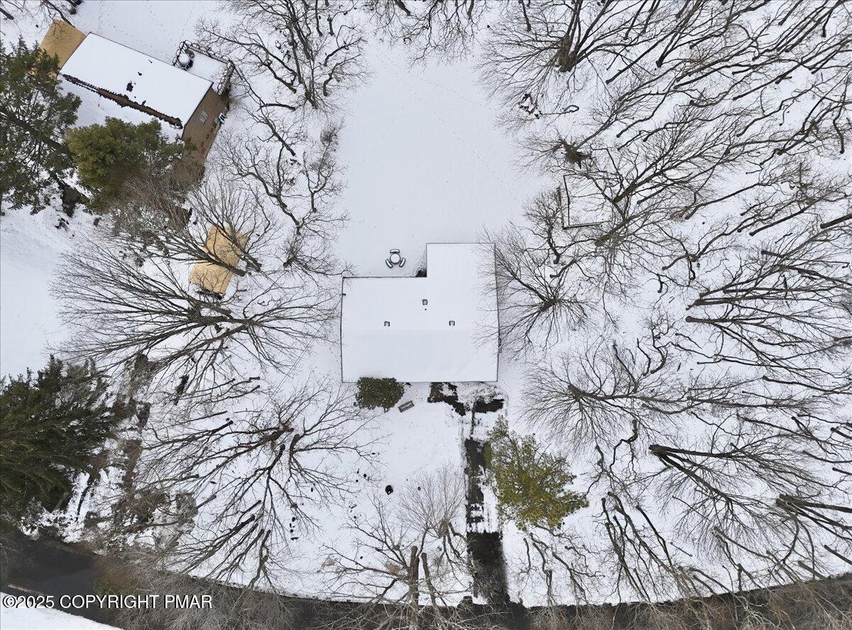 183 Crescent Way Way