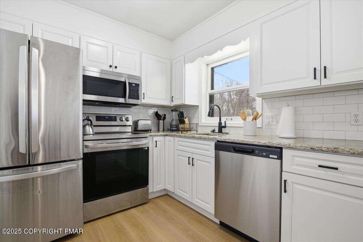 183 Crescent Way Way