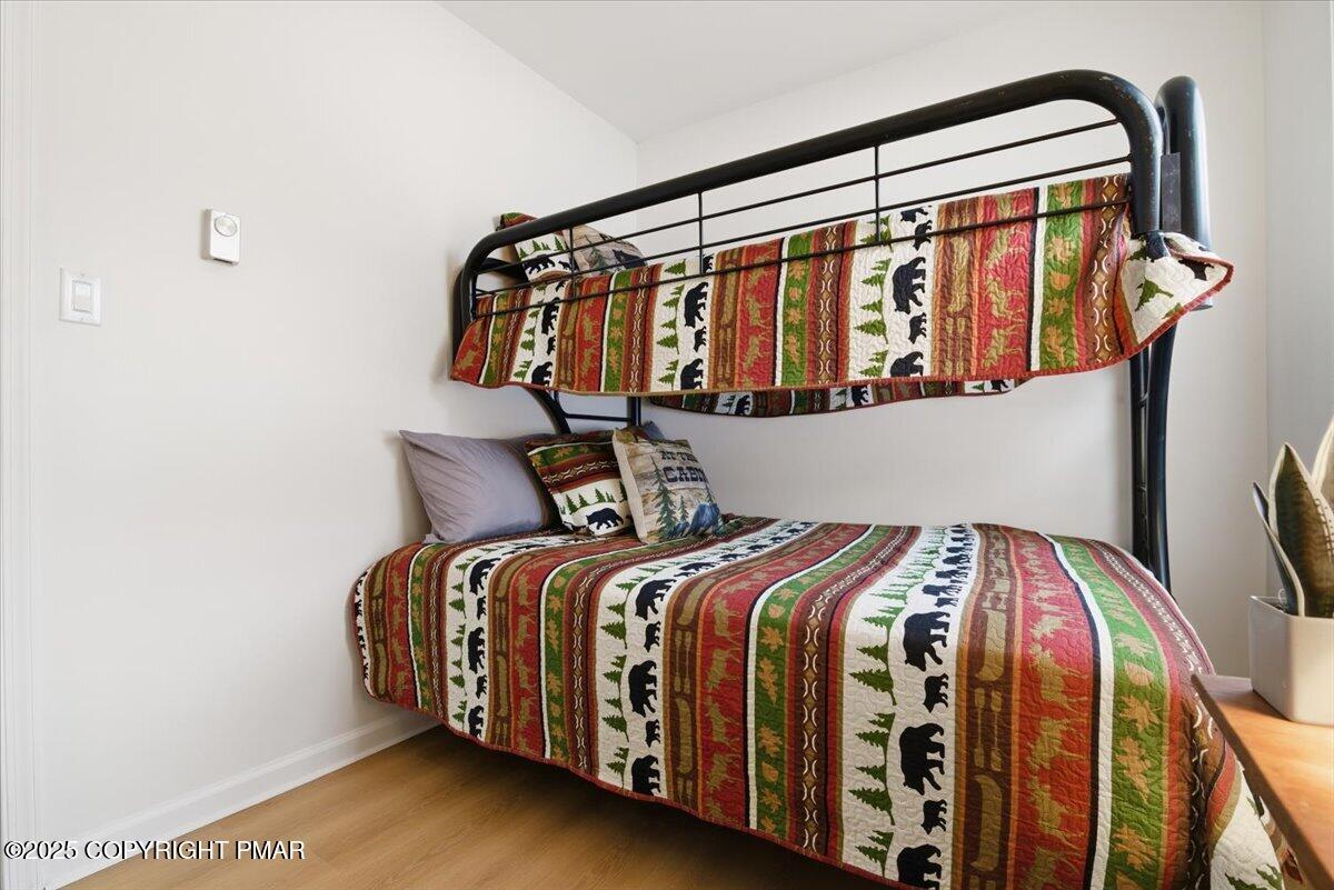 183 Crescent Way Way