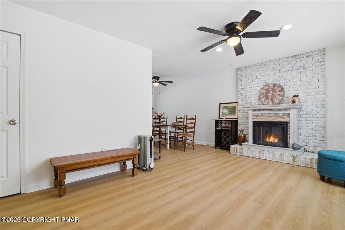 183 Crescent Way Way