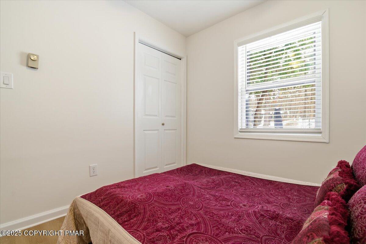 183 Crescent Way Way