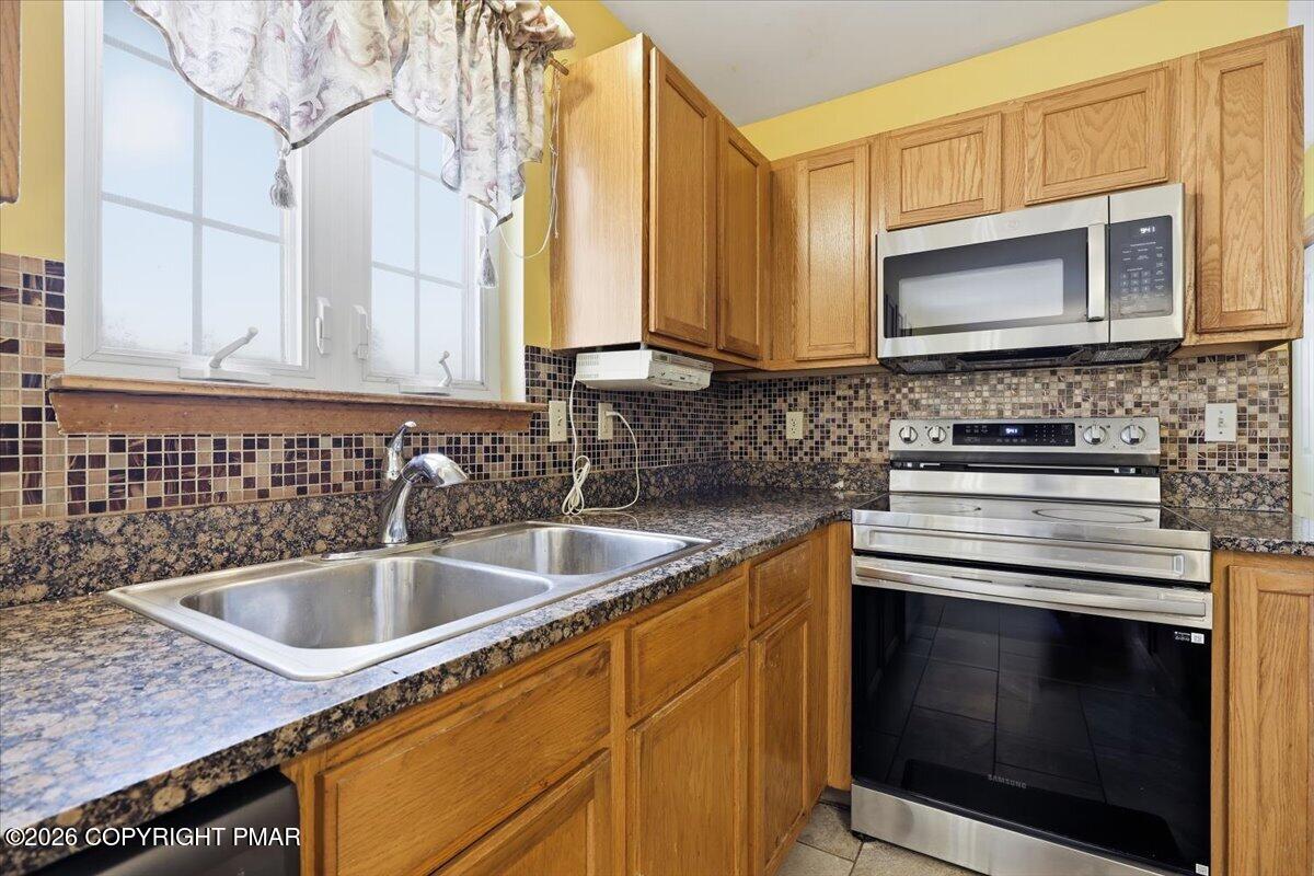 104 Corine Way