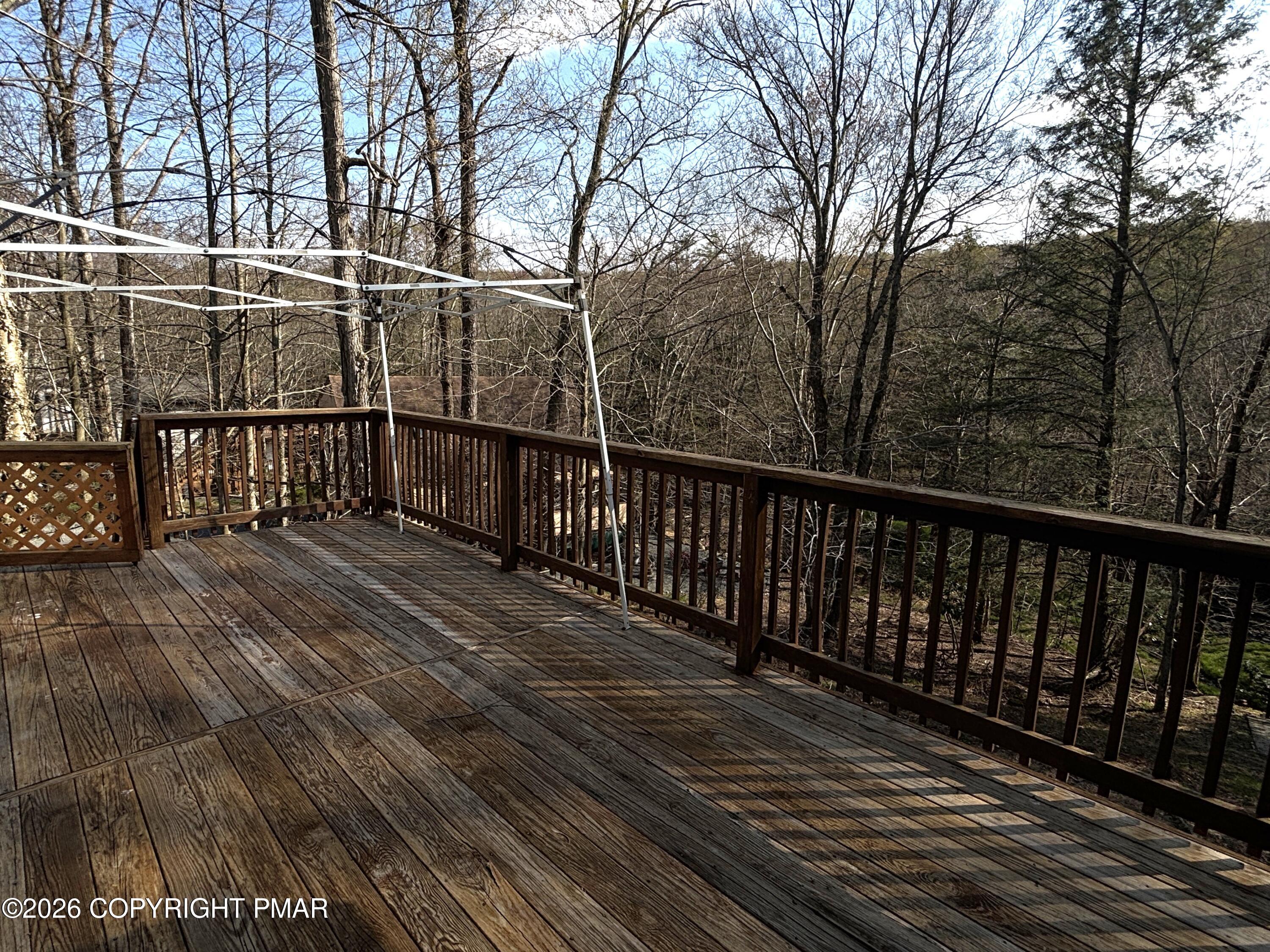 113 S Lehigh River Drive