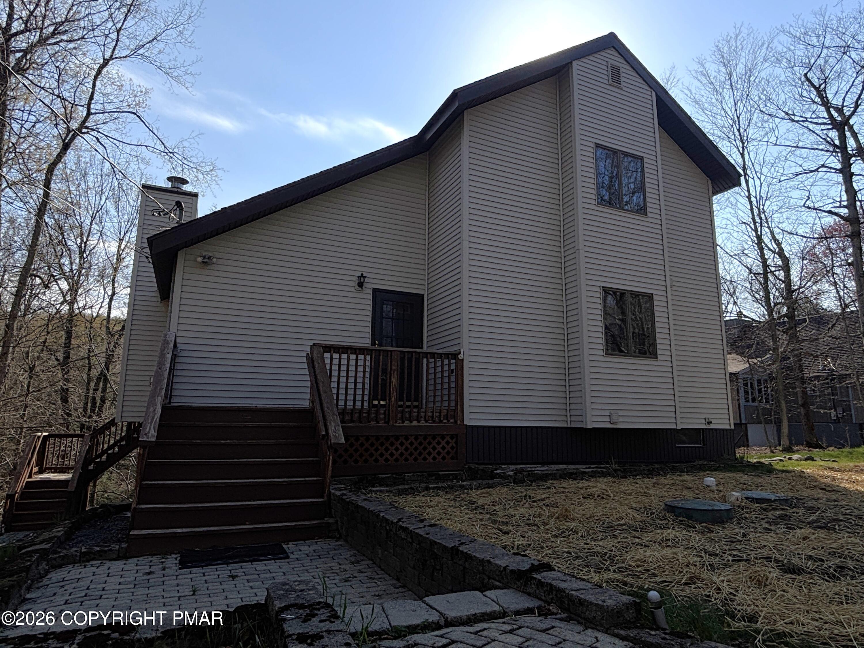 113 S Lehigh River Drive