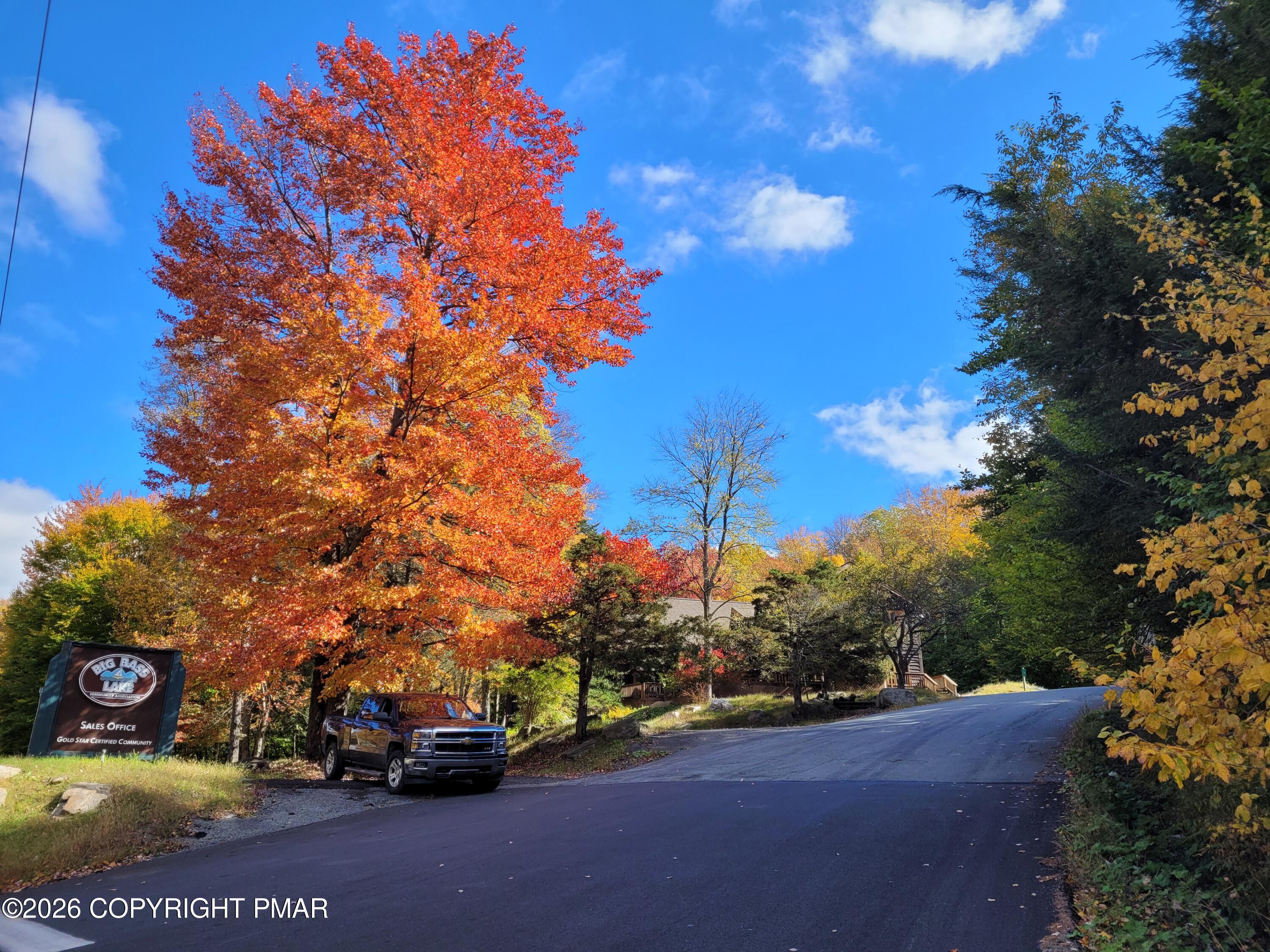 113 S Lehigh River Drive