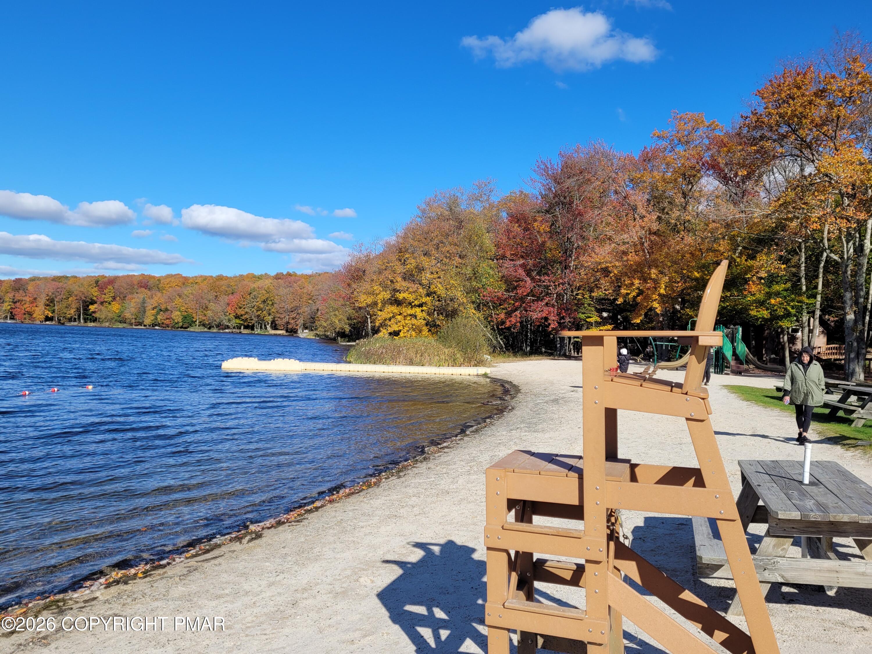 113 S Lehigh River Drive