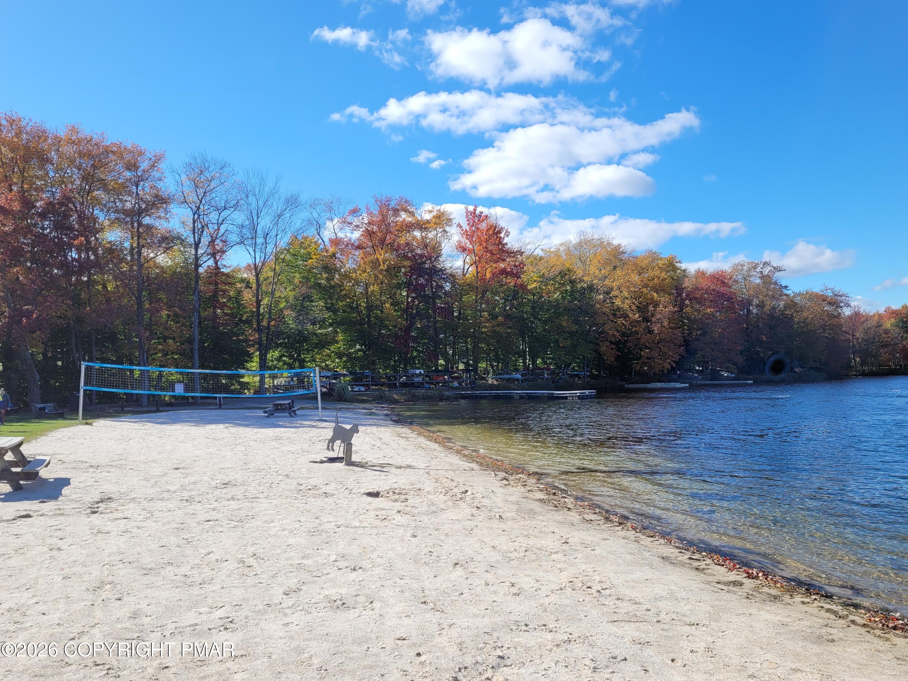 113 S Lehigh River Drive