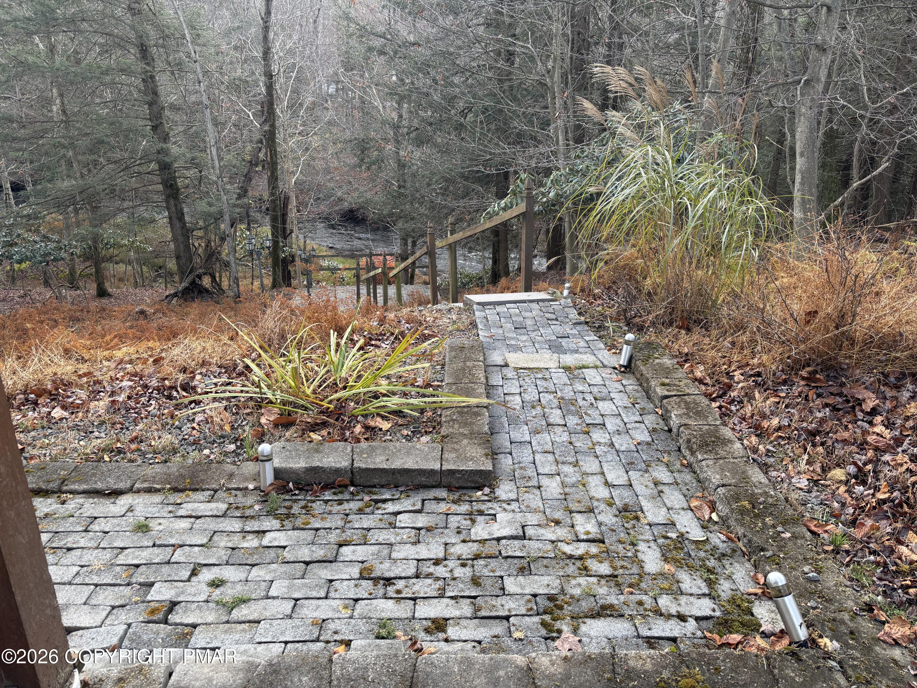 113 S Lehigh River Drive