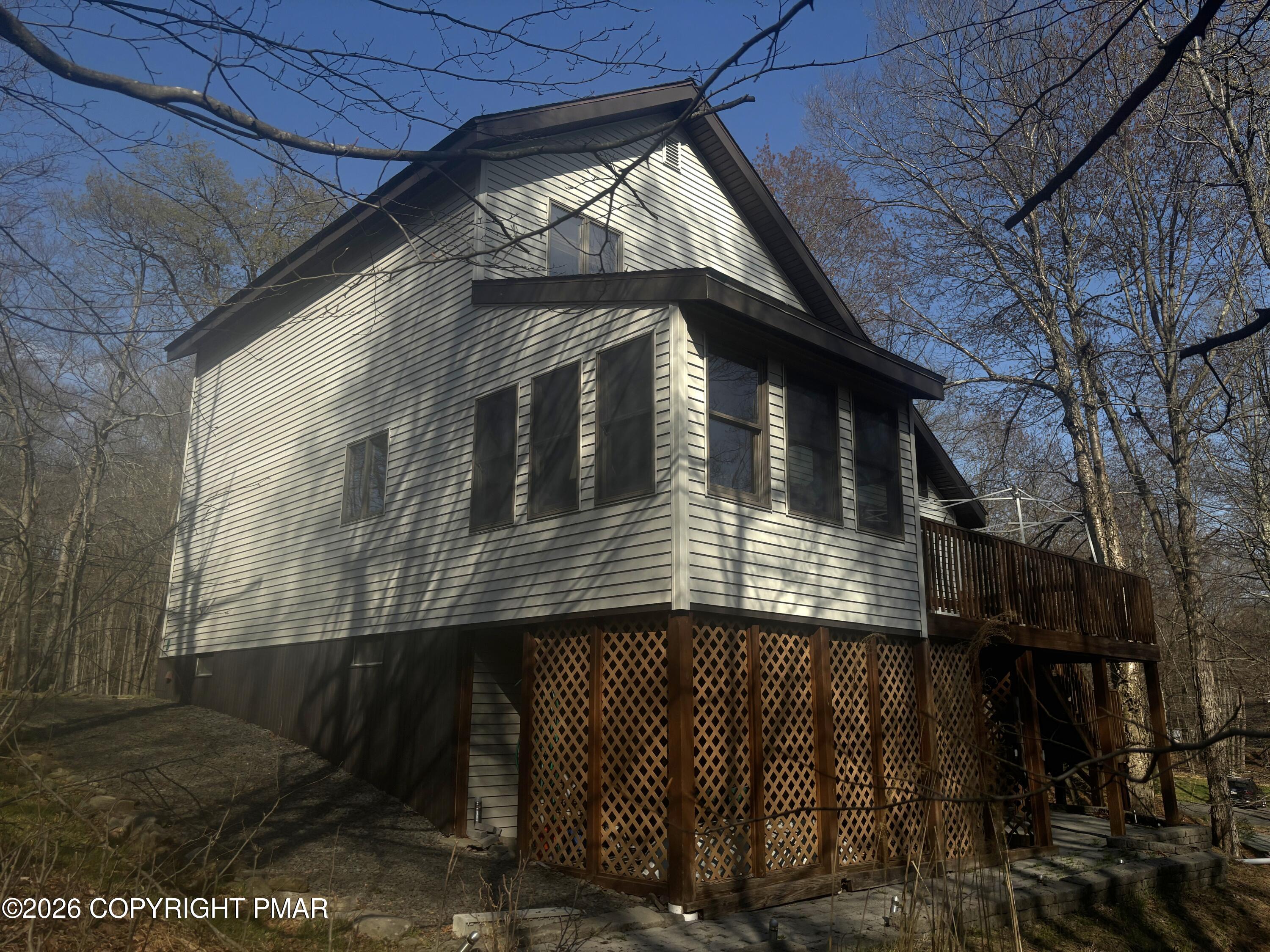 113 S Lehigh River Drive