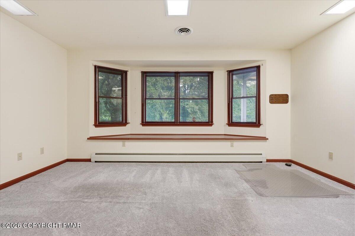 209 Foothill Boulevard