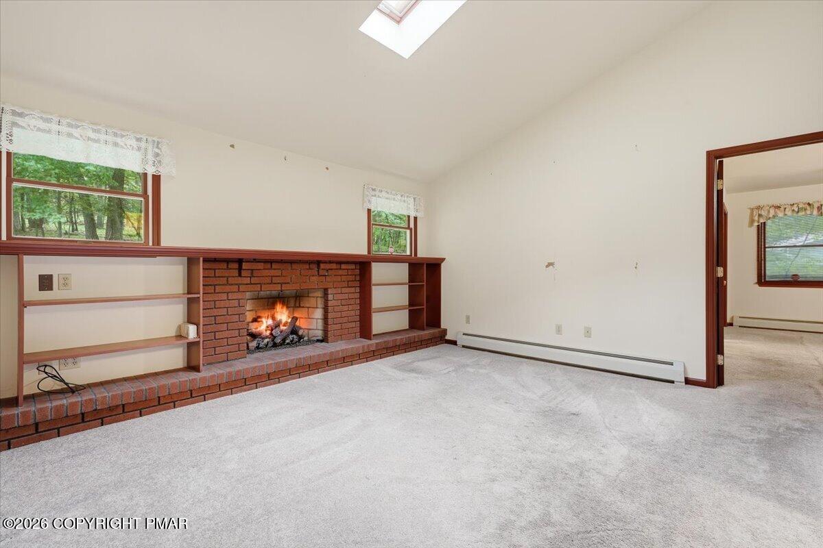 209 Foothill Boulevard