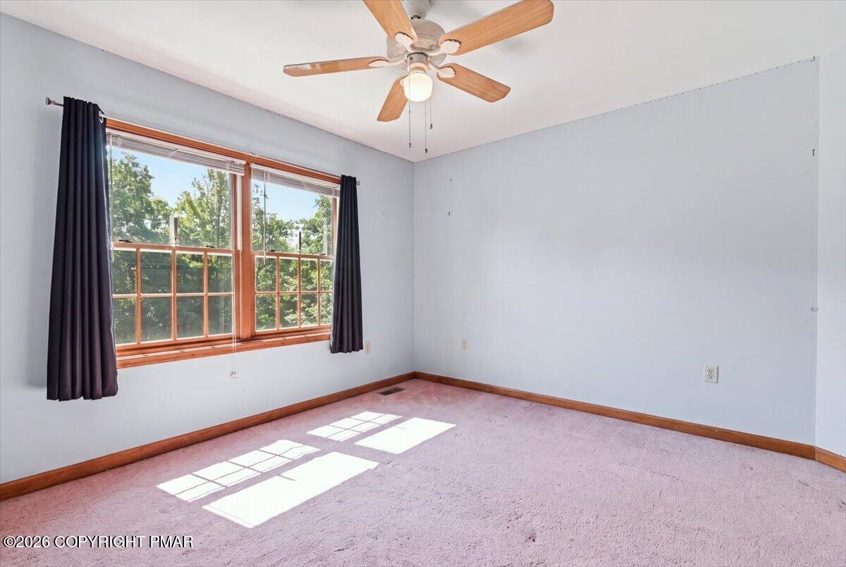 1220 Overlook Drive