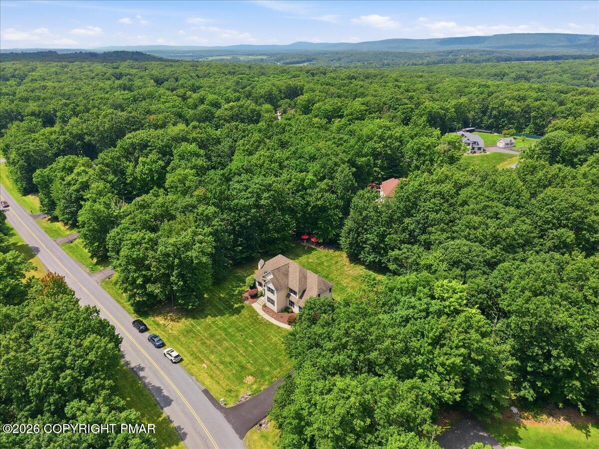 1220 Overlook Drive