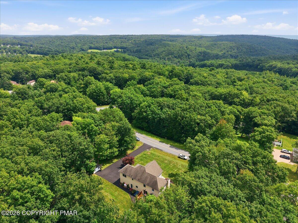 1220 Overlook Drive