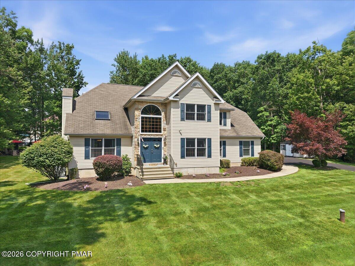 1220 Overlook Drive
