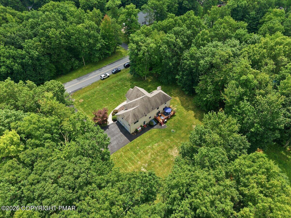 1220 Overlook Drive