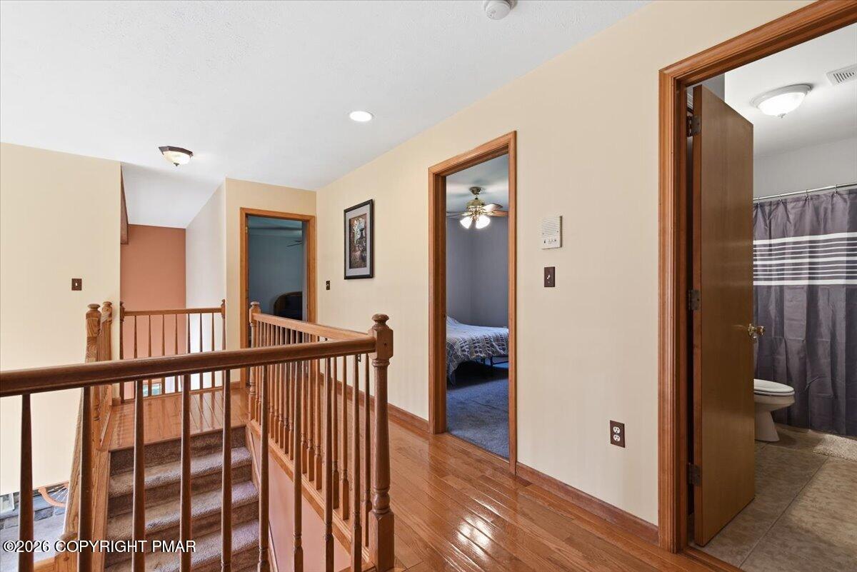 1220 Overlook Drive