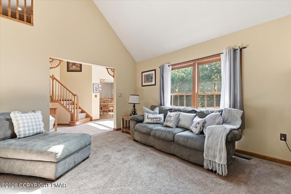 1220 Overlook Drive