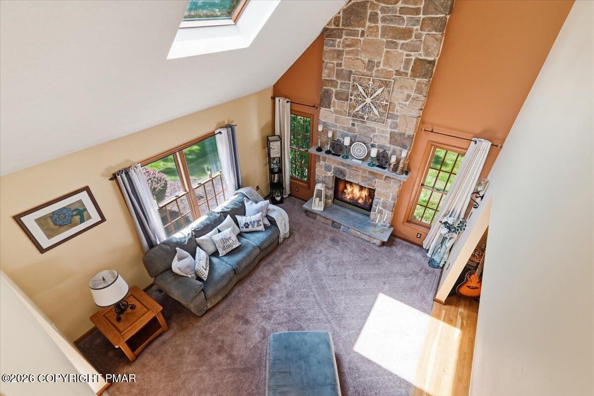 1220 Overlook Drive