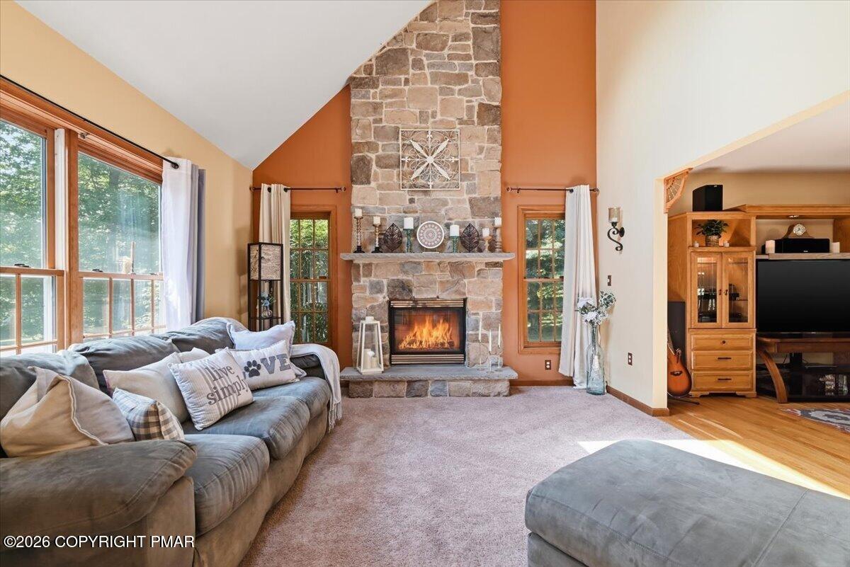 1220 Overlook Drive
