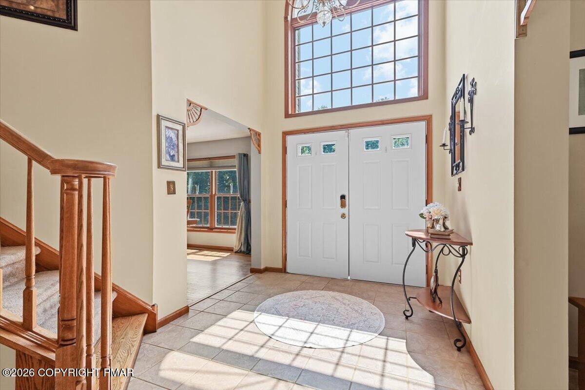 1220 Overlook Drive