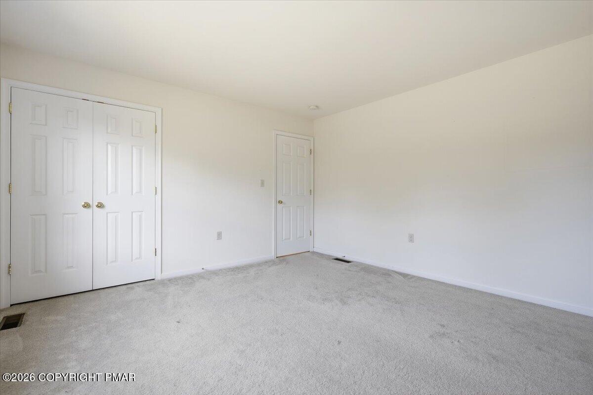 302 Lees Run Circle