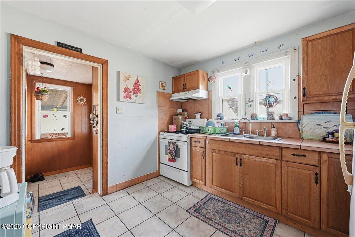 1079 Interchange Road, 1083 Rear Property