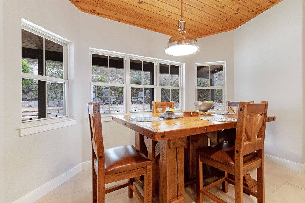 116 N Homestead Park Rd