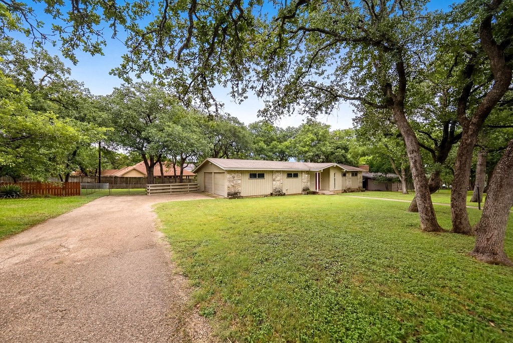 122 Ridgewood Dr