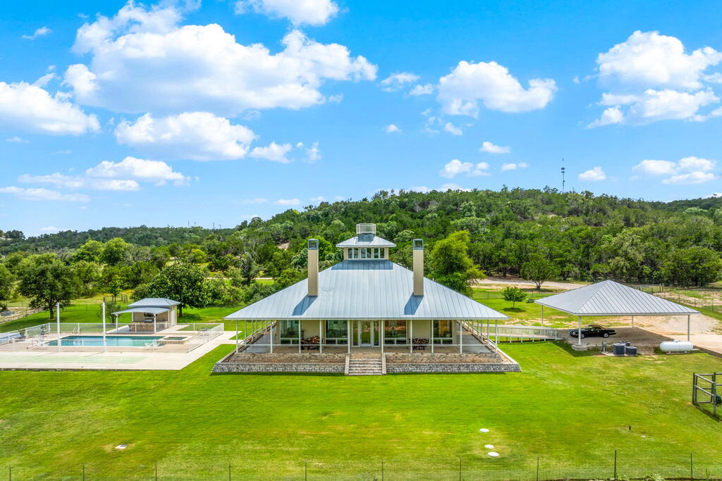 834 Northwood Hills Dr