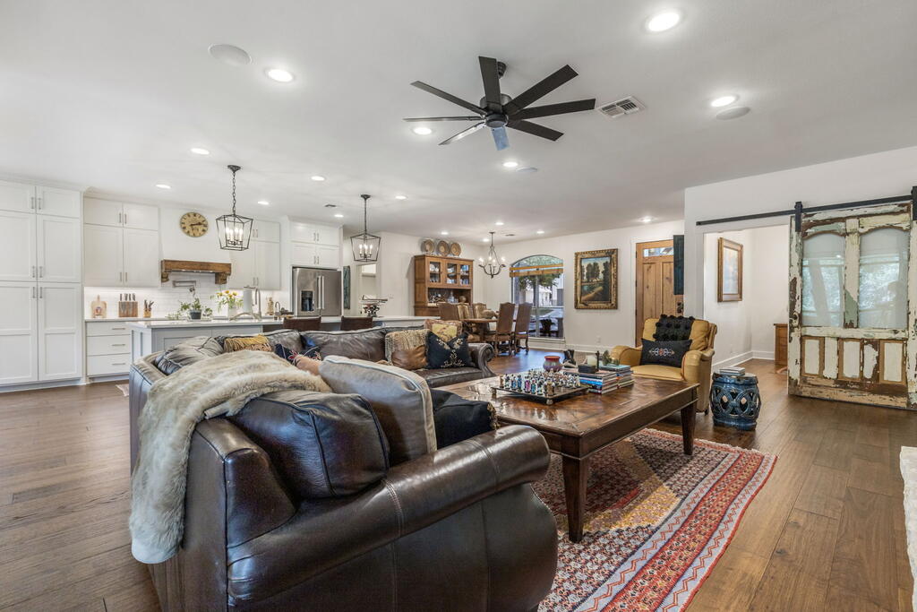 120 Tanglewood Dr