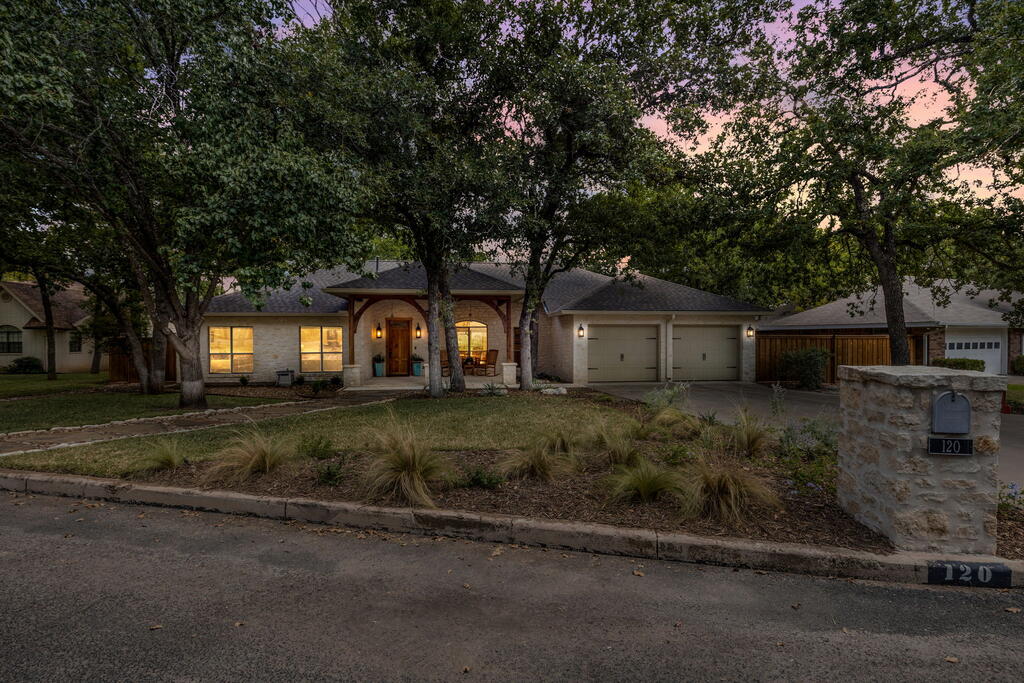120 Tanglewood Dr