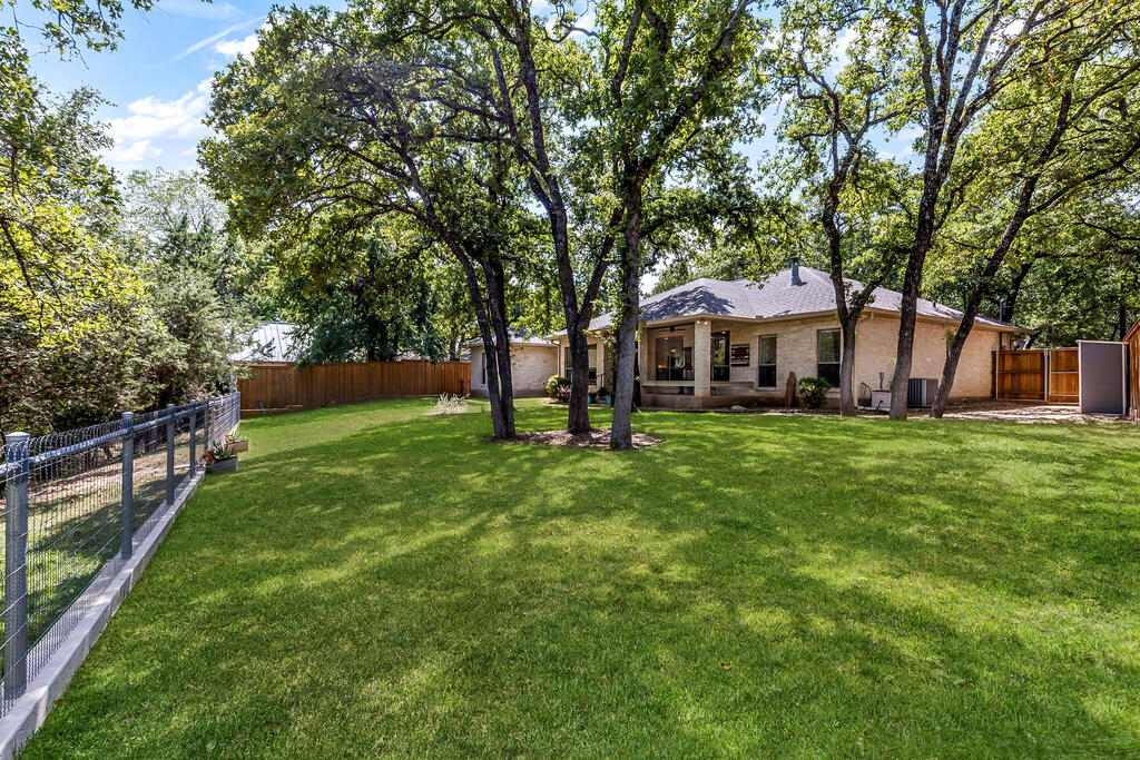 120 Tanglewood Dr