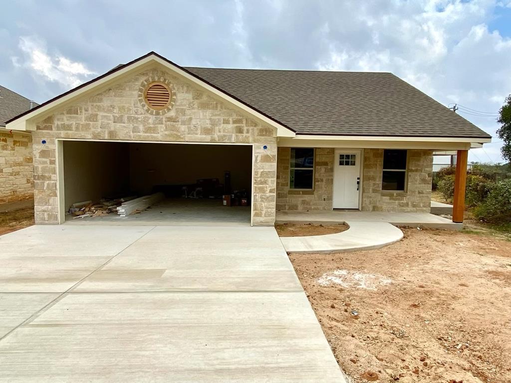 1703 Cherrywood Dr