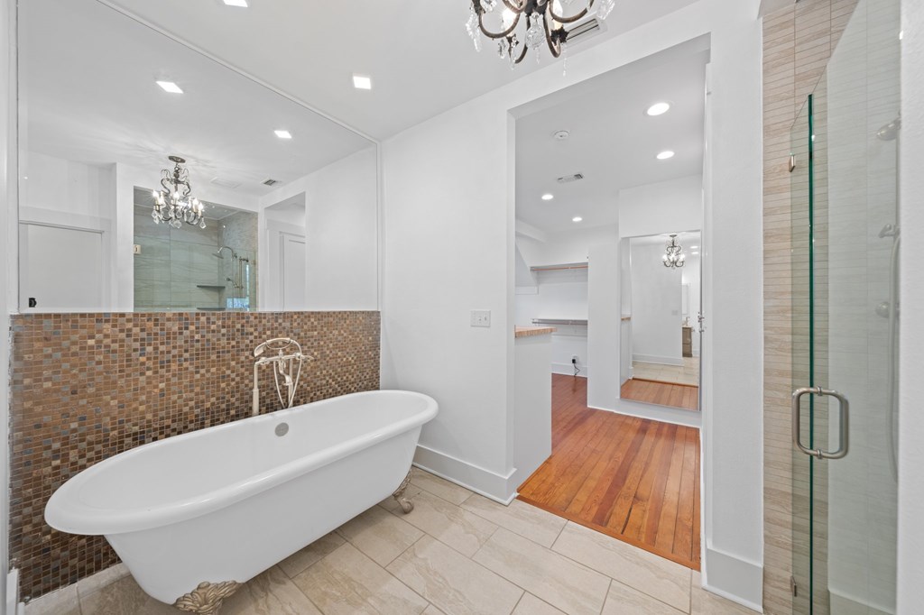 306 E Orchard St
