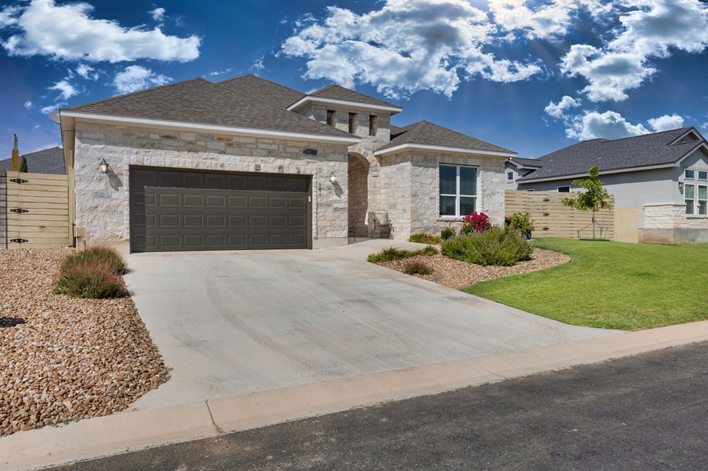 106 Madrona Lane